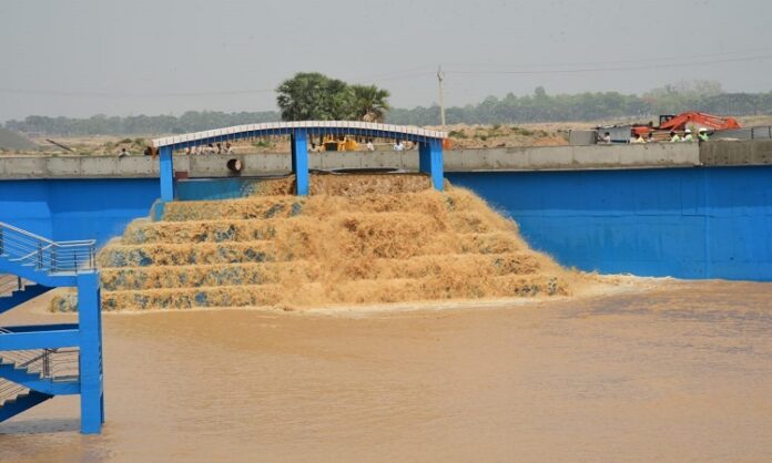 Ganga Lift Water