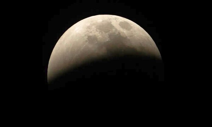 total lunar eclipse India
