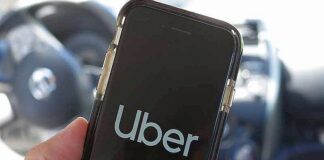 Uber adds safety feature