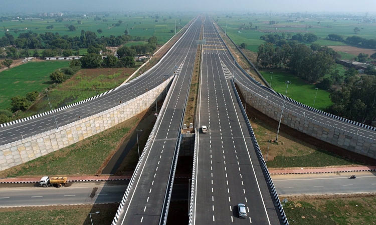 Ganga Expressway to complete by year-end, ahead of Mahakumbh