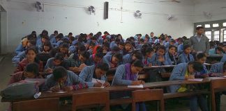 Graduates in Bihar