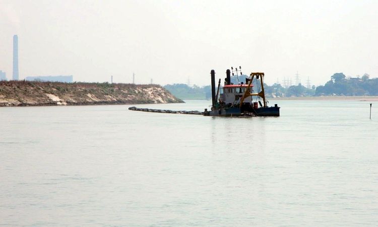 Dredging of Ganga