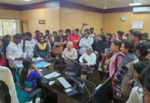 Free medicines elude Karnataka’s poor amid healthcare failures Karnataka Healthcare